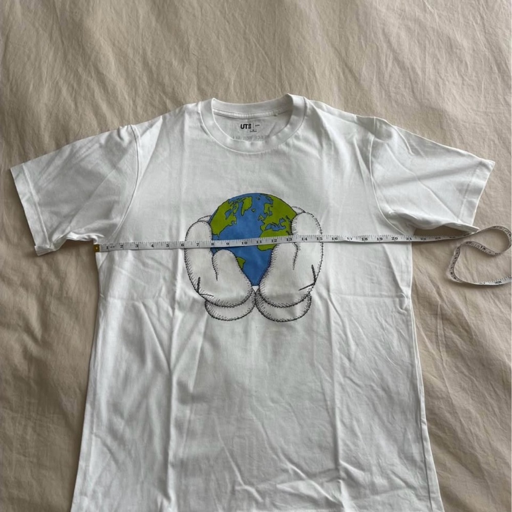 KAWS x Uniqlo Peace For All men T-shirt